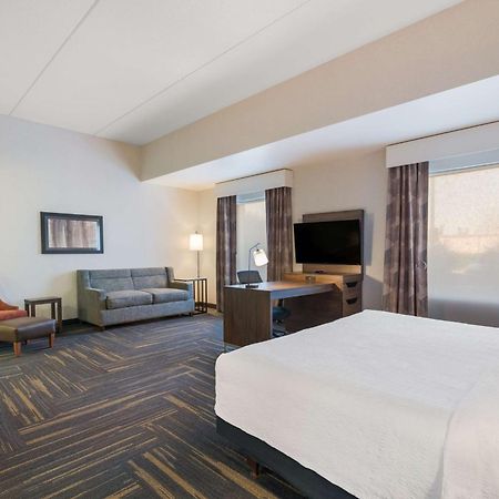 Hampton Inn & Suites Plattsburgh Esterno foto
