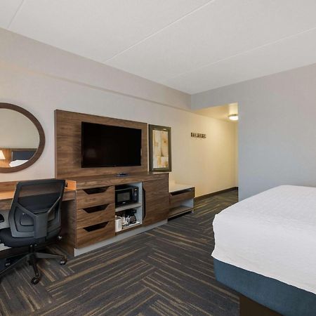 Hampton Inn & Suites Plattsburgh Esterno foto