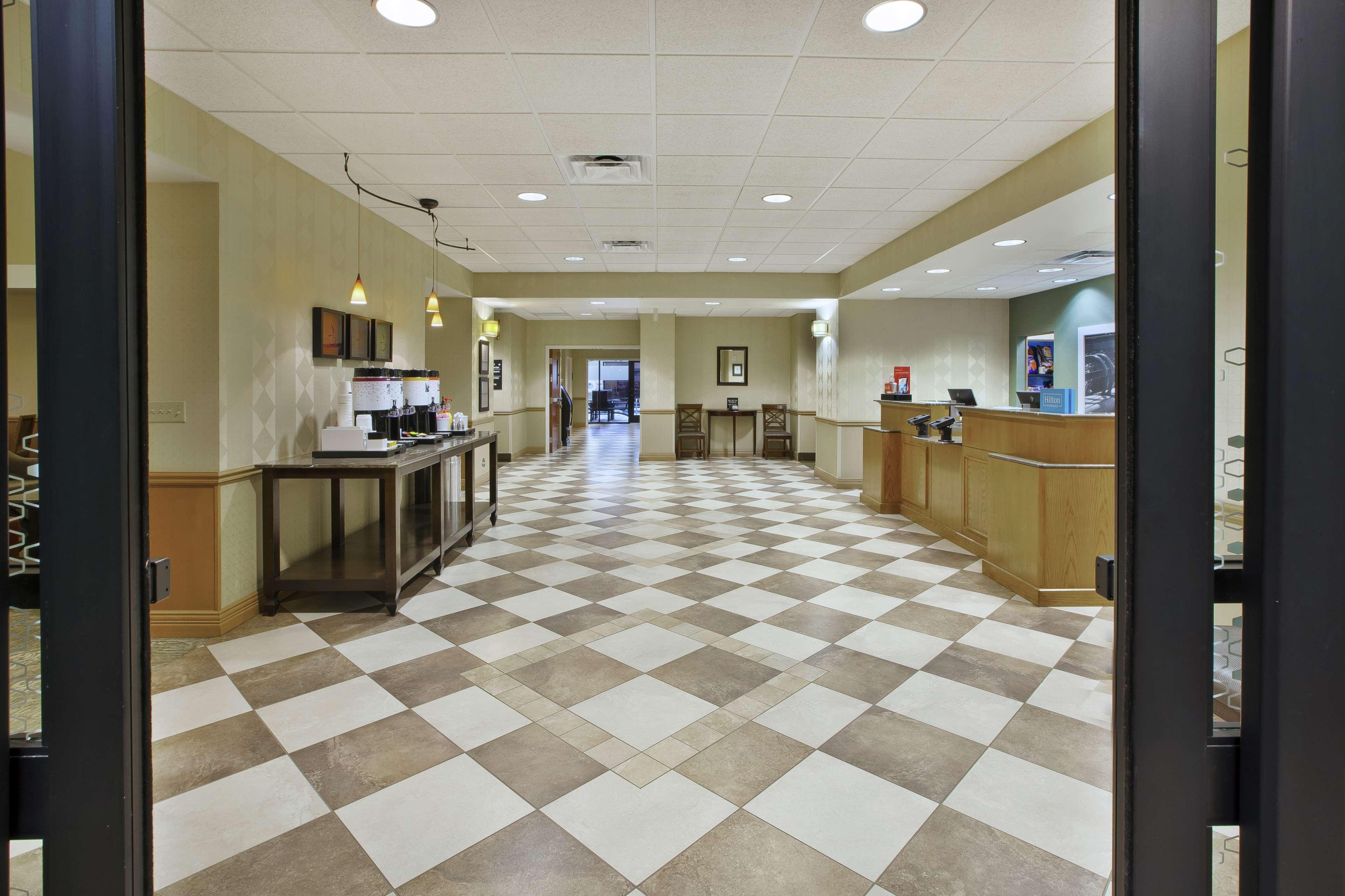 Hampton Inn & Suites Plattsburgh Esterno foto