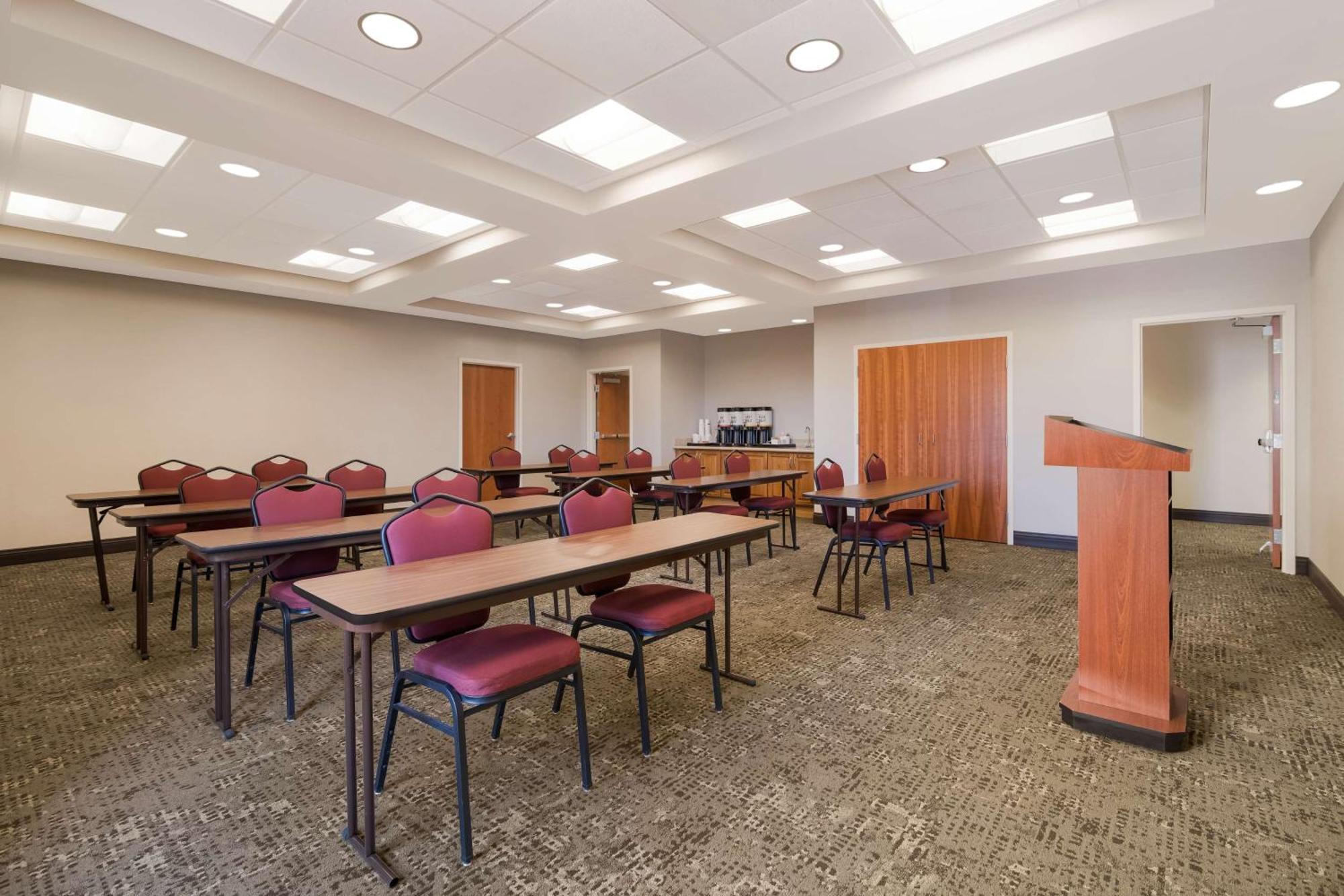 Hampton Inn & Suites Plattsburgh Esterno foto