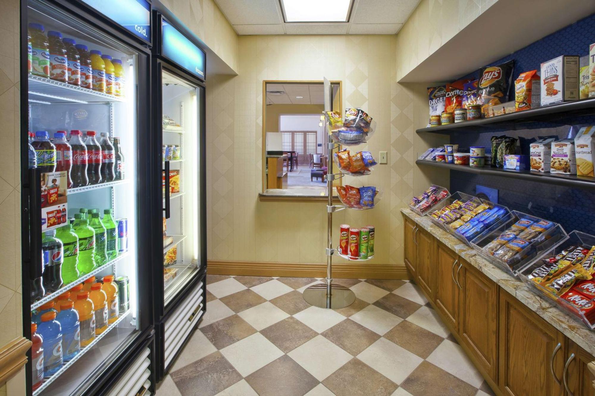 Hampton Inn & Suites Plattsburgh Esterno foto